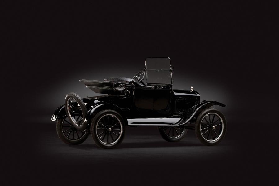  Ford Model T Roadster 1920 года  (фото 2 из 7)